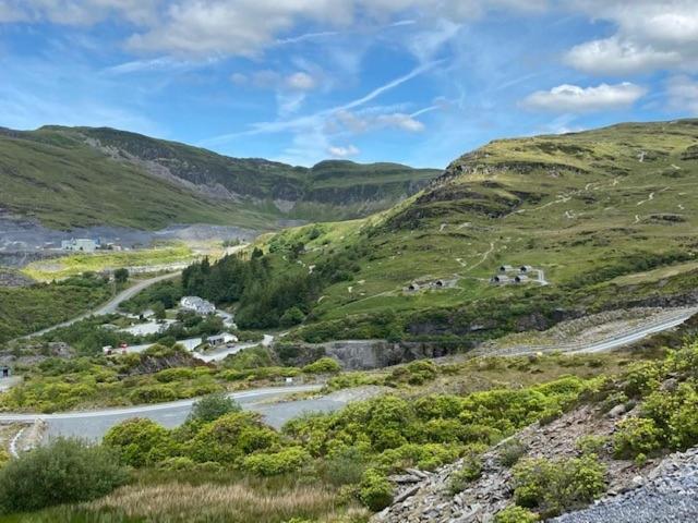 Llechwedd Glamping Ξενοδοχείο Blaenau Ffestiniog Εξωτερικό φωτογραφία